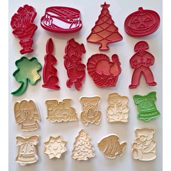 Tupperware & Hutzler 19 Holiday Plastic Cookie Cutters Christmas Easter Vintage - Picture 1 of 14